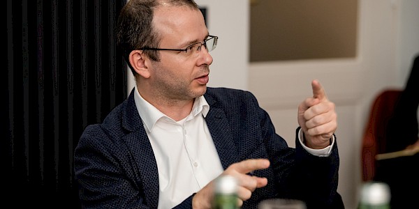 In Kontakt bleiben trotz COVID-19 – mit digitaler Unterstützung