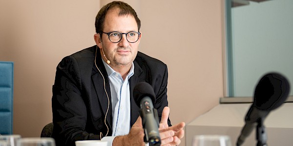 Episode 7 mit Prof. Harald Willschke: Wir haben die Generation Facebook verloren