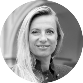Portraitfoto Juliane Bogner-Strauß