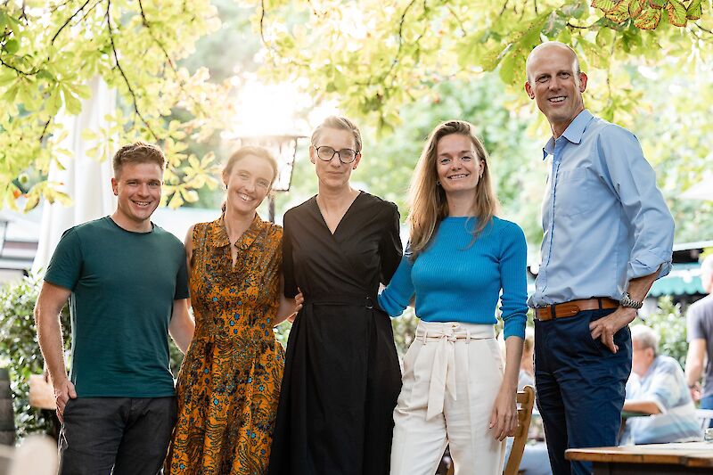 Das Team hinterm Austrian Health Forum (v.l.n.r.): Ralph Nunnemann, Beate Mayr-Kniescheck, Susanne Posch, Sophia Freynhofer, Christoph Hörhan, Klaus Ranger (nicht im Bild)